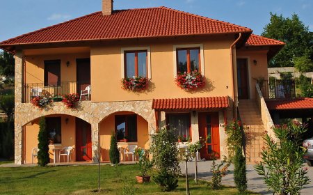 Mediterrán Apartmanház Eger