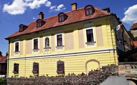 Offi Ház Hotel Eger