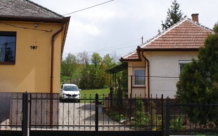 Lábatlan Vendégház Encs-Abaújdevecser