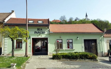 Ria Panzió Esztergom