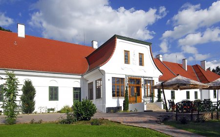 Bánó Birtok Kastélyszálló Felsőmocsolád