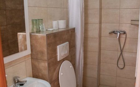 Anker Étterem & Panzió *** Gönyű