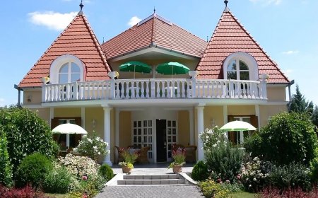 Villa Gyenesdiás ***