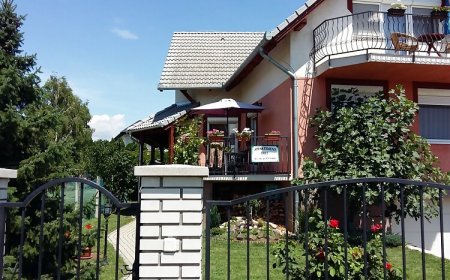 Éva Apartmanház Gyenesdiás
