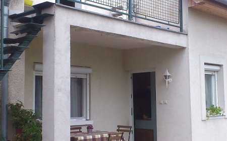 Hunor Apartman Gyenesdiás