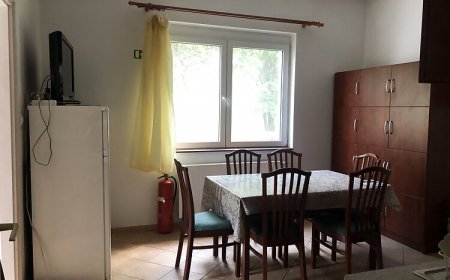 Károlytárói Turistaház Gyöngyösoroszi