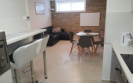 Orhidea Szuterén Apartman Győr