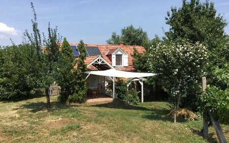 Csobánc Szerelem "A" Vendégház Gyulakeszi