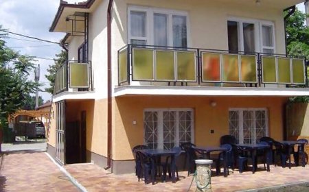 Ada 2 Apartmanház Hajdúszoboszló