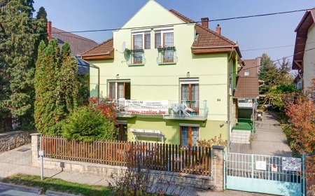 Ádi-Ida Lak Hévíz