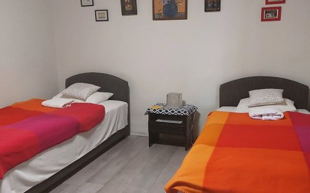 Karavánszeráj Vendégház Jászszentandrás