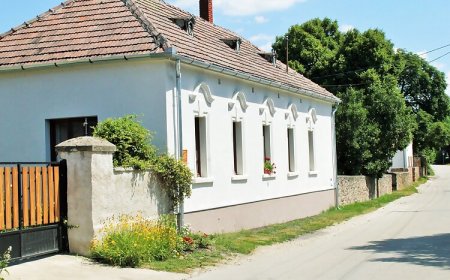 Tekeress Vendégház Káptalantóti
