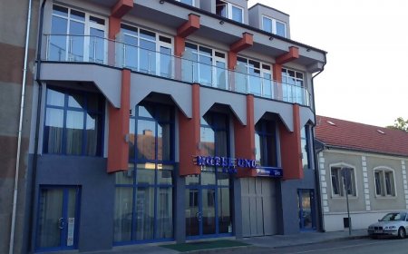 Hotel Uno Kecskemét