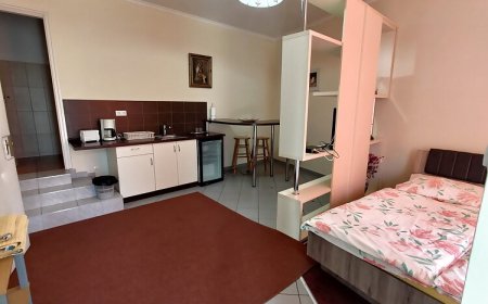 Barokk Antik Guest House Kecskemét