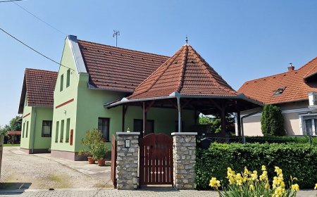 Árendás Vendégház Kehidakustány