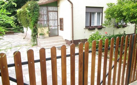 Berni Vendégház Kisharsány