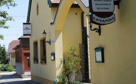 Levanda Panzió Kópháza