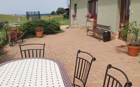 Tótvár Üdülőház Kővágótőttős