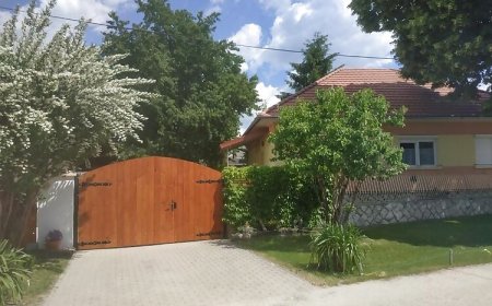 Cseresznyés Ház Lipót