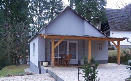 Hóvirág Vendégház Magyarhertelend