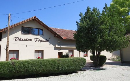 Pásztor Fogadó és Apartman Martfű