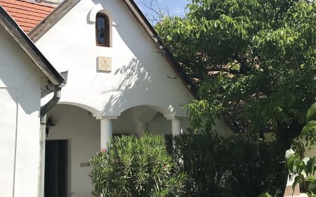 Napórásház Vendégház Mencshely