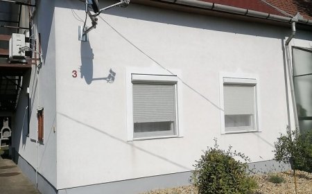 Sarkantyú Apartman Mezőkövesd