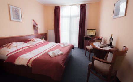 Boglárka Panzió Étterem Mezőkövesd