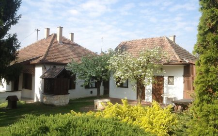 Telihold Vendégház Nagybörzsöny