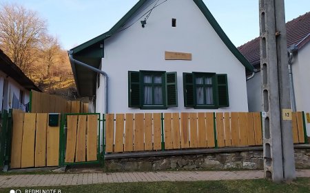 Póth Lak Apartman Óbánya