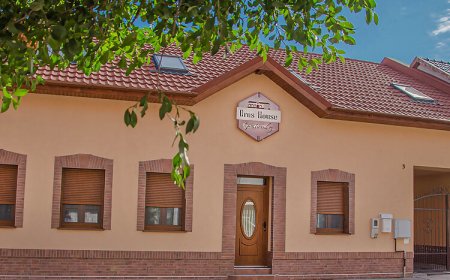 Oros House Apartmanház Orosháza