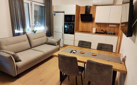 SzeCu Apartmanház Paks