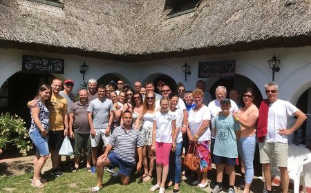 Nádfedeles Házikó Pálköve