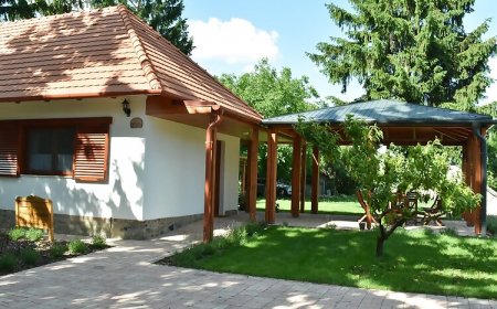 Rozália Vendégház Pázmánd