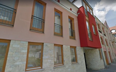 Central Pécs Free Parking Apartman