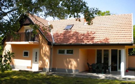 Vadrózsa Apartmanház Poroszló