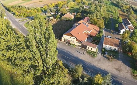 Forró Fogadó Étterem Panzió Kemping Röszke