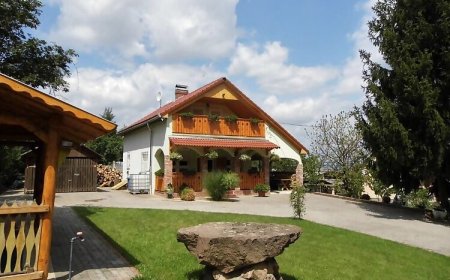Péteri Dézsás Vendégház Sajószentpéter