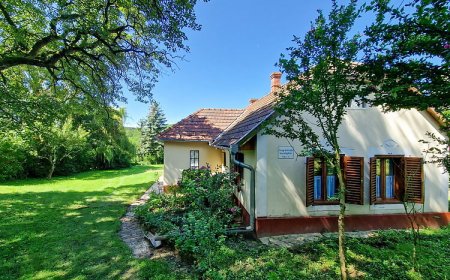 Öreg Körtefa Vendégház Sárhida