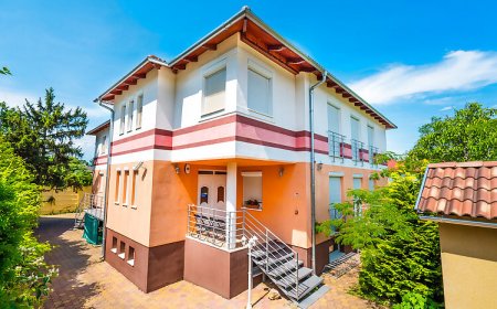 Riviéra Apartmanház Siófok
