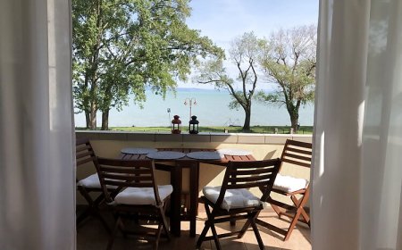 Kamilla Vízparti Nyaraló Siófok