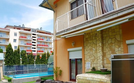 Napsugár Apartman Siófok