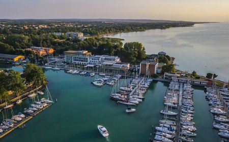 Hotel Yacht Wellness & Business Siófok