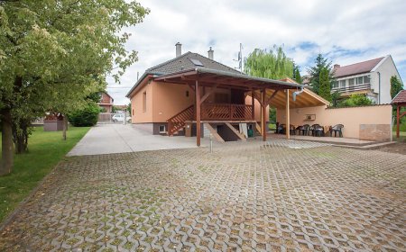 Zoltán Vendégház Siófok