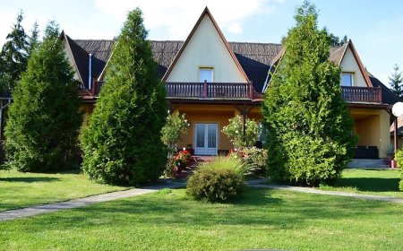 Tópart Vendégház Szalonna