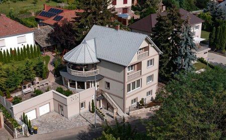 Belvárosi Nemes Apartmanház**** Szekszárd