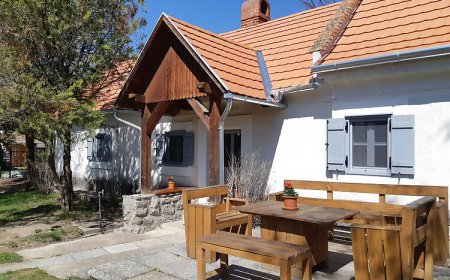 A'la Maison Vendégház Szentbékkálla