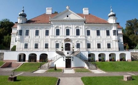 Teleki-Degenfeld Kastélyszálló Szirák