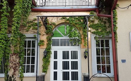 Tulipán Villa Panzió*** Szolnok