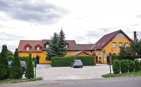 Kispipa Panzió Szombathely